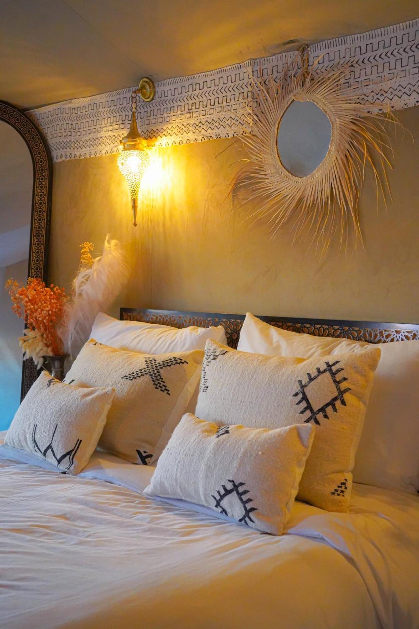Young Luxury Camp Мерцуга Екстериор снимка